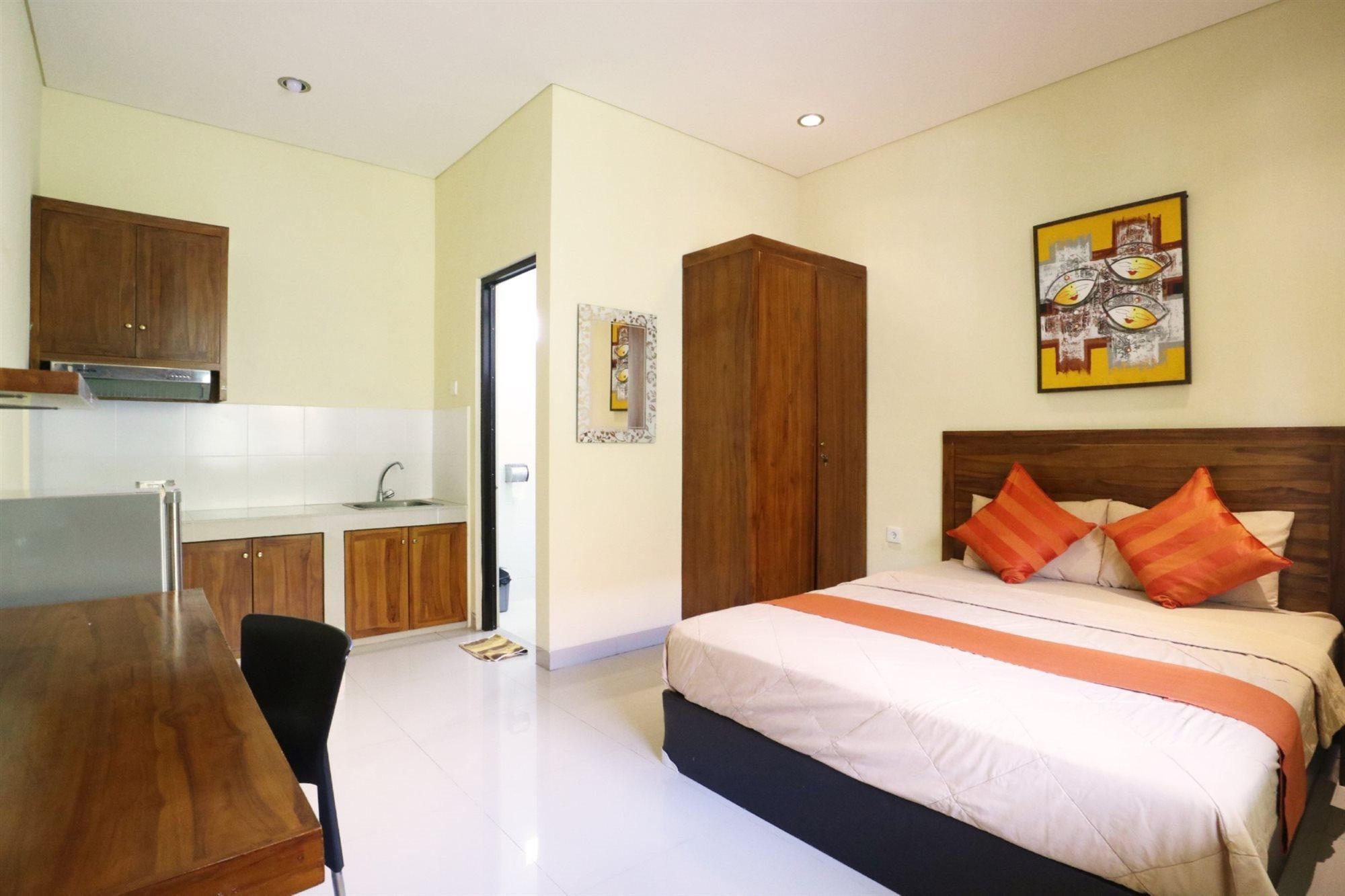 Dee Mansion Hotel Dempassar Exterior foto