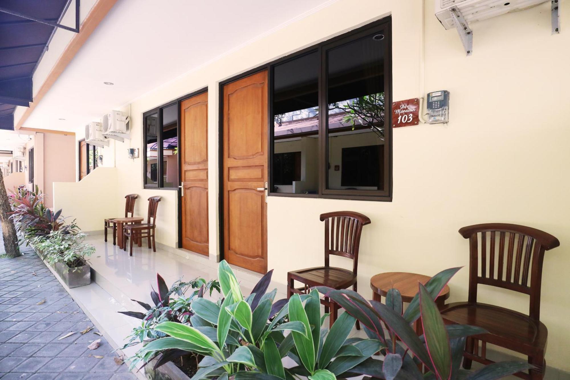 Dee Mansion Hotel Dempassar Exterior foto