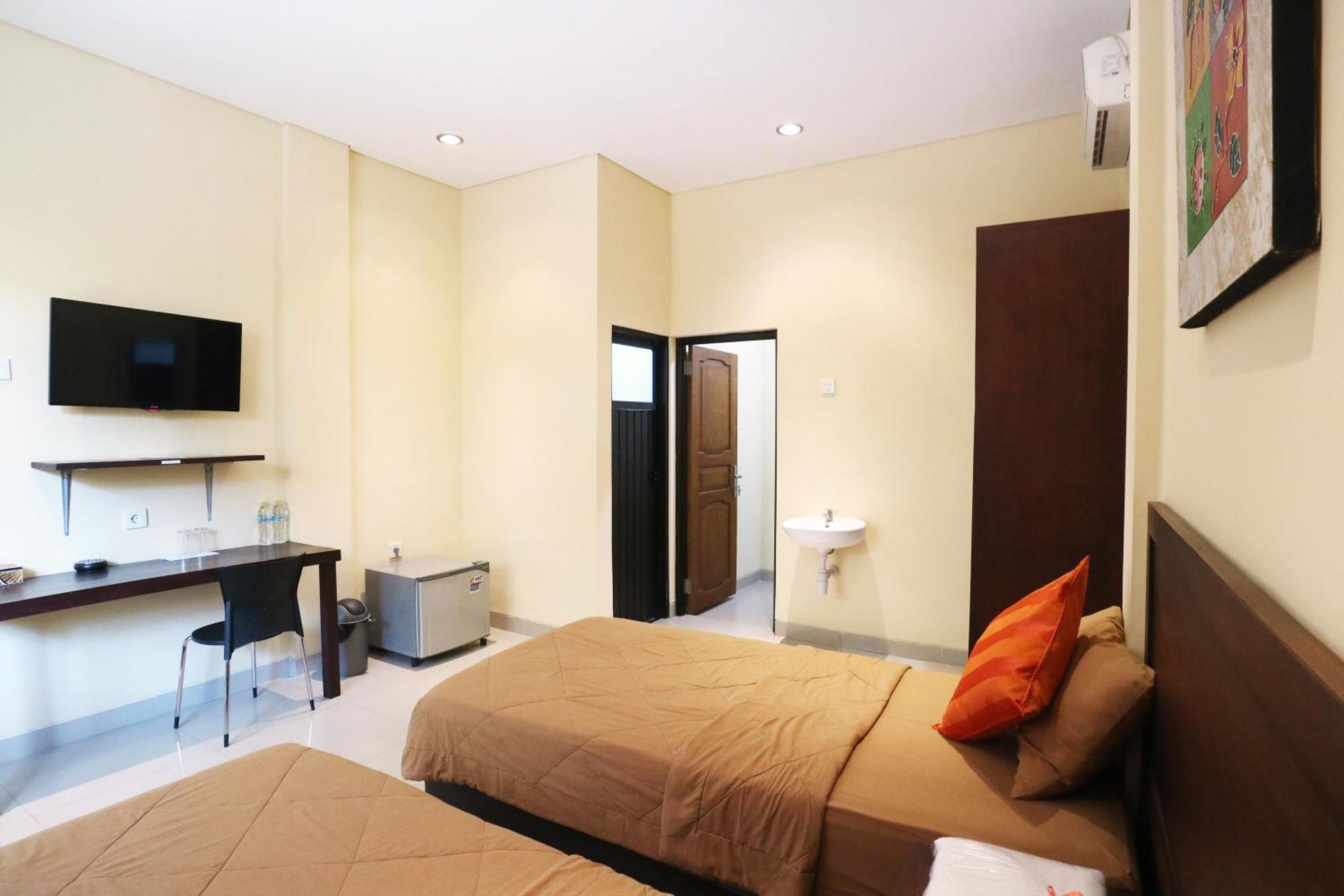 Dee Mansion Hotel Dempassar Exterior foto