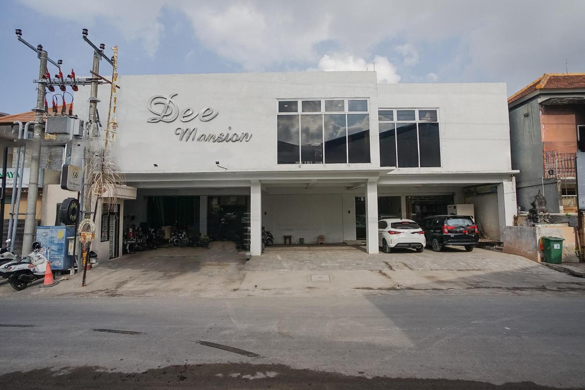 Dee Mansion Hotel Dempassar Exterior foto