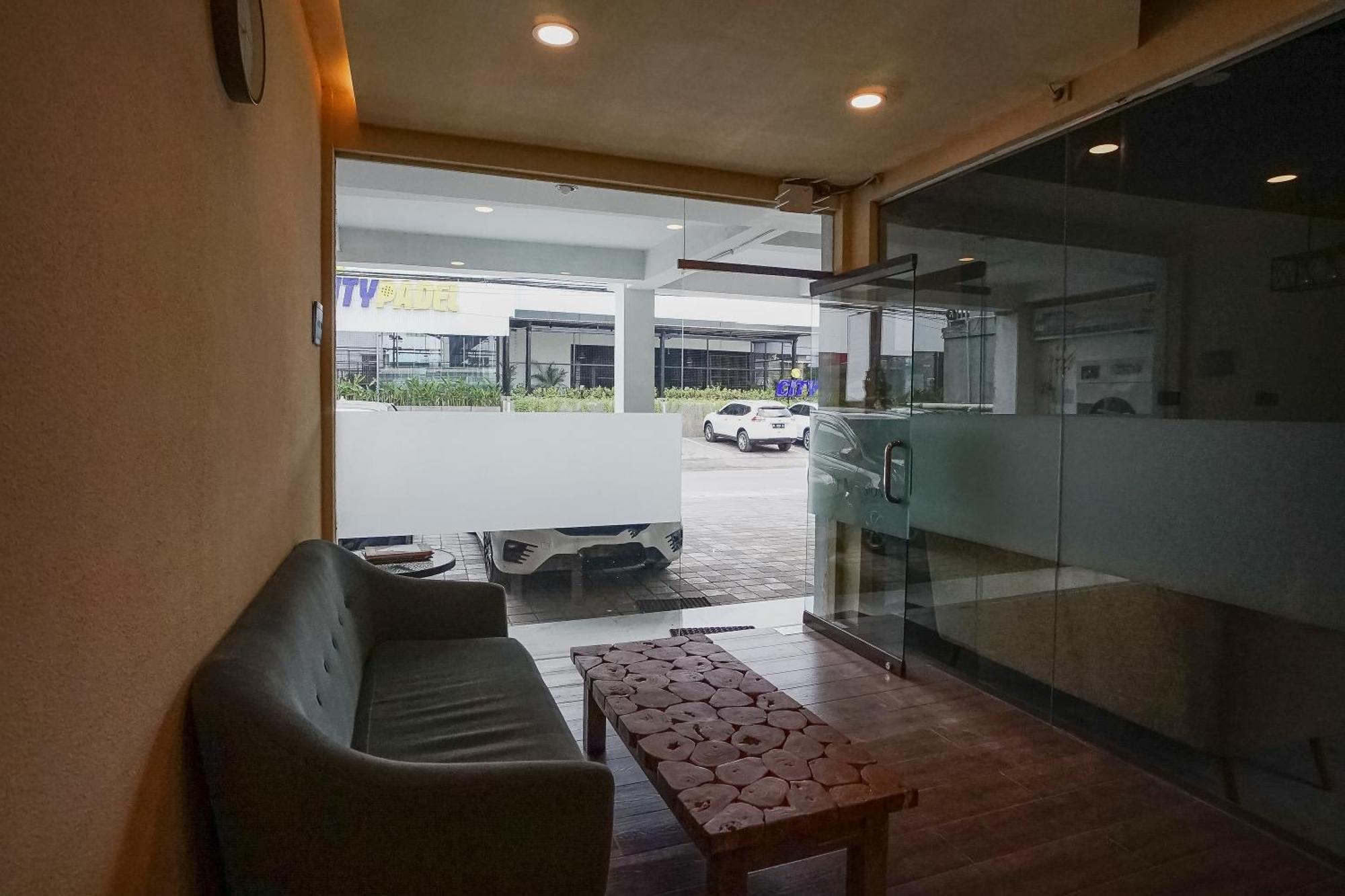Dee Mansion Hotel Dempassar Exterior foto