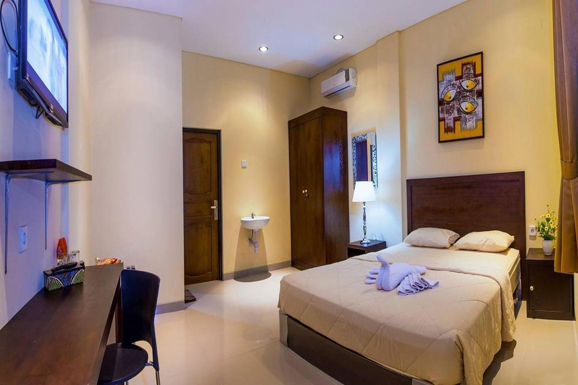 Dee Mansion Hotel Dempassar Exterior foto