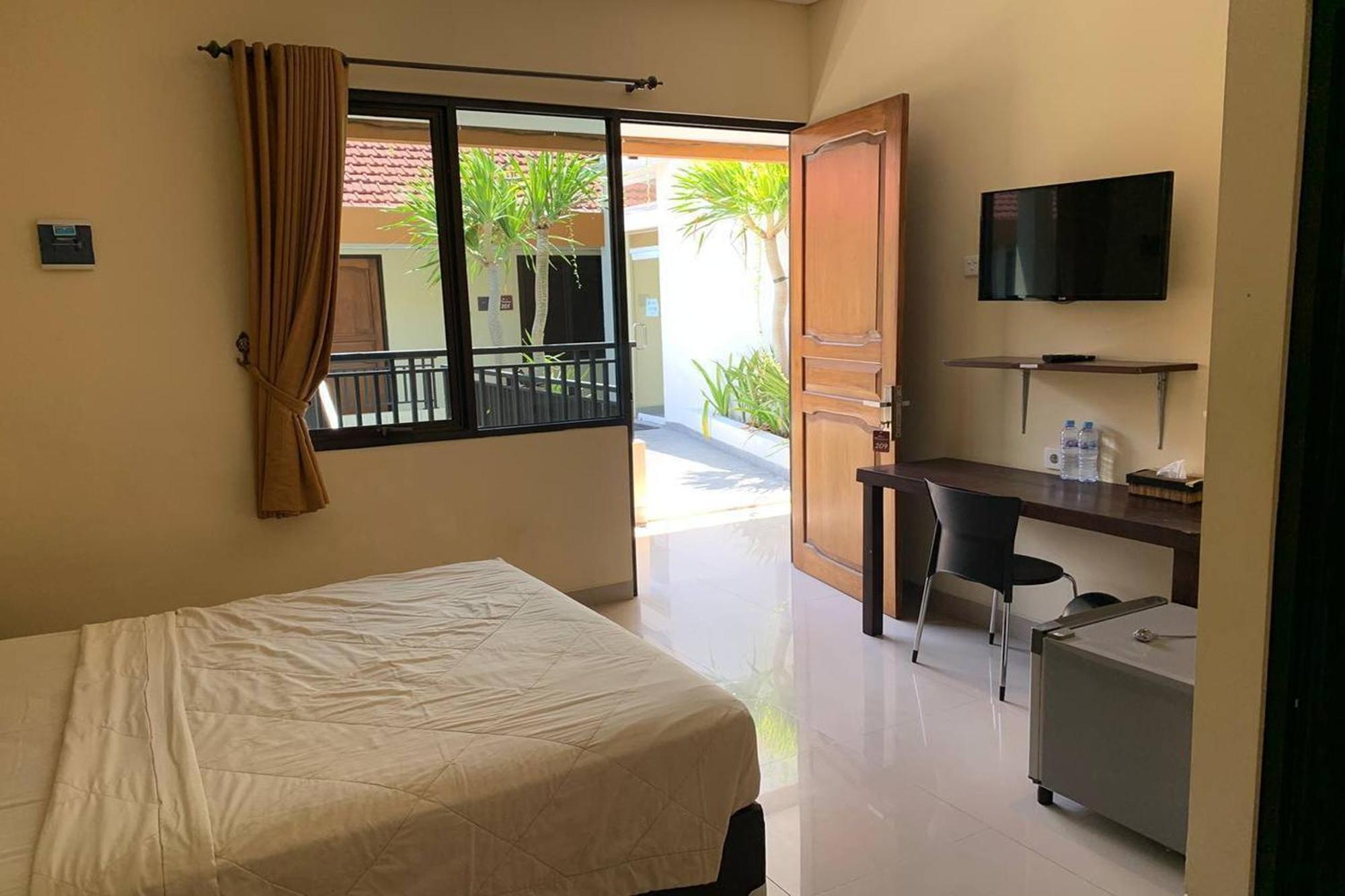 Dee Mansion Hotel Dempassar Exterior foto